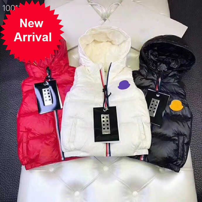 Designer Monclair mens down vest Children's French brand joint sleeveless luxury Fashion girls boys coat, Black;white
Designer Monclair mens down vest Children's French brand joint sleeveless luxury Fashion girls boys coat, Black;white