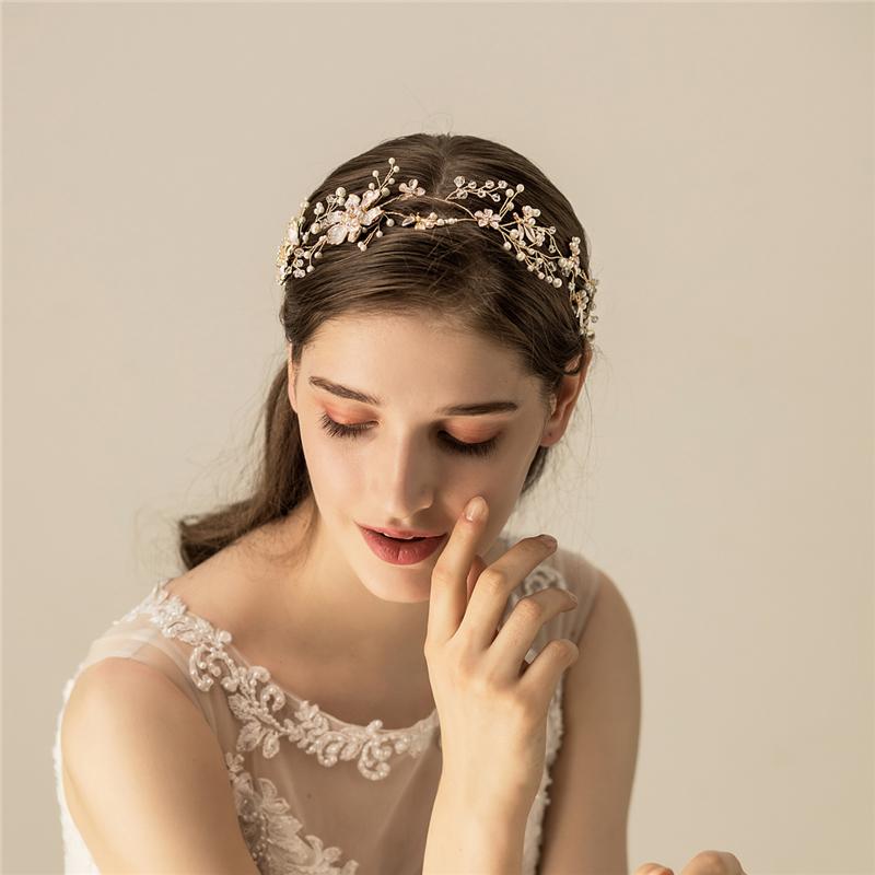 Hair Clips & Barrettes Handmade Gold Floral Women Tiara Bridal Headband Vine Pearls Vintage Wedding Jewelry Piece, Golden;silver
Hair Clips & Barrettes Handmade Gold Floral Women Tiara Bridal Headband Vine Pearls Vintage Wedding Jewelry Piece, Golden;silver