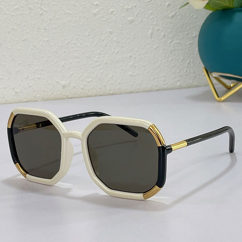 womens mens sunglasses fashion classic shopping travel vacation sheet glasses men and women UV 400 lens size 58-22-140 designer top quality with original box
womens mens sunglasses fashion classic shopping travel vacation sheet glasses men and women UV 400 lens size 58-22-140 designer top quality with original box