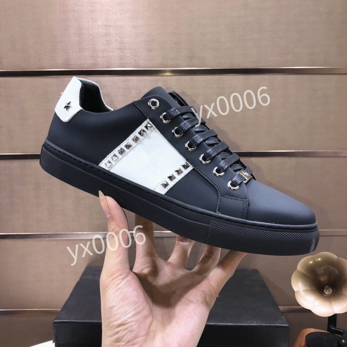 2021 womens Casual Sports shoes fashion white black women lace-up sneaker 100% leather Velcro Trainers gym Flat men shoe letter designer lady sneakers od201007, Choose the color
2021 womens Casual Sports shoes fashion white black women lace-up sneaker 100% leather Velcro Trainers gym Flat men shoe letter designer lady sneakers od201007, Choose the color