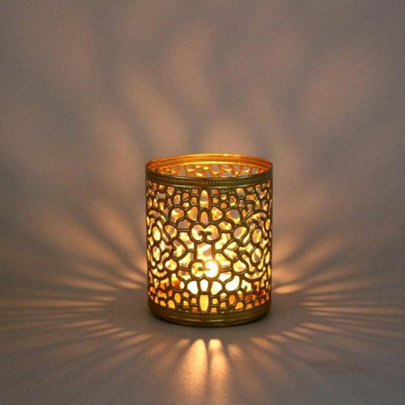 Party Decoration Nordic Golden Geometric Hollow Wrought Iron Candle Home Aroma Holder Ornaments Cup Y1r4
Party Decoration Nordic Golden Geometric Hollow Wrought Iron Candle Home Aroma Holder Ornaments Cup Y1r4