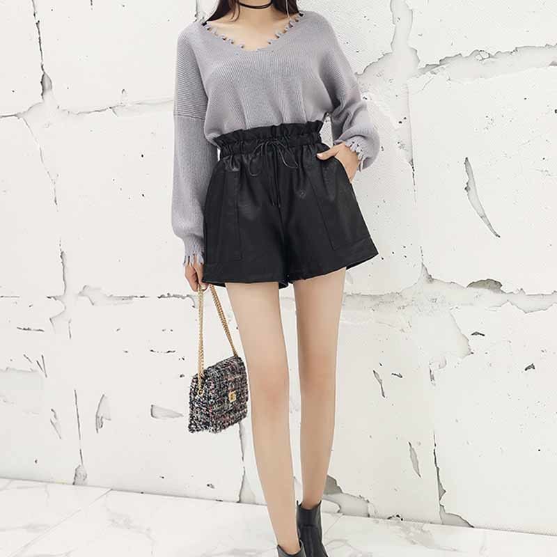 Autumn Korean Style PU Leather Shorts Elastic Fashion Loose Wide Leg Solid A-Line Lace Up Women's spodenki 10905 210518