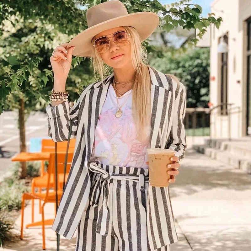 Autumn-Spring Women Casual Gray With White Striped Blazer Fashion Long Sleeve Single Breasted Jacket Outwear feminino 210421
