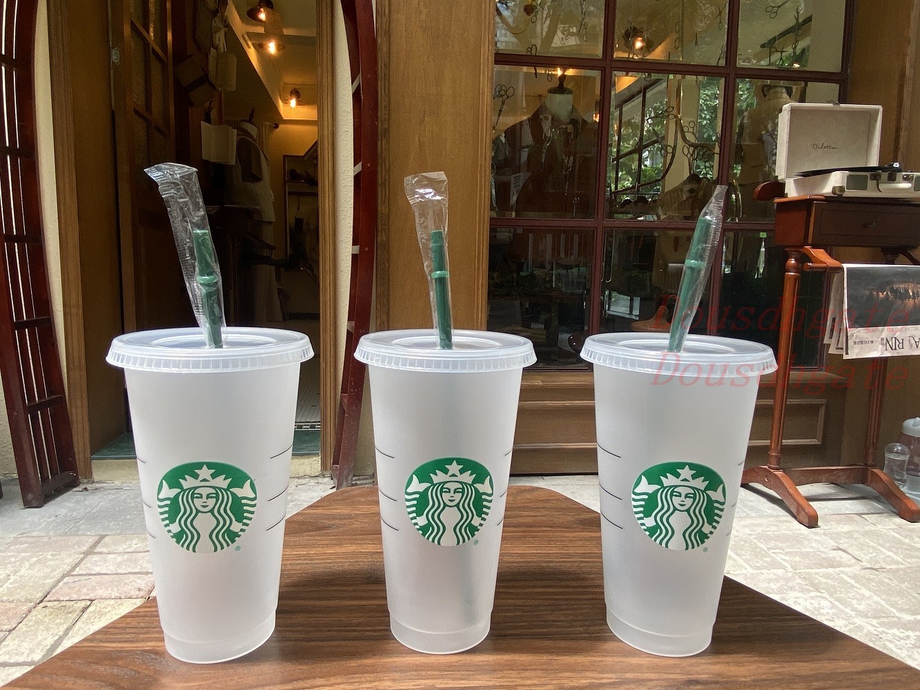 

Goddess Starbucks 24oz/710ml Plastic Mugs Tumbler Reusable Clear Drinking Flat Bottom Pillar Shape Lid Straw Cups 10pcs Mug, As show