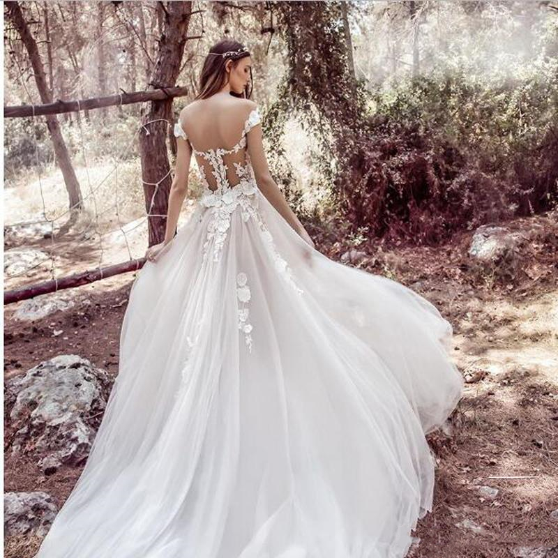 Sexy Backless Bohemian Beach Wedding Dress With Short Sleeves 3D Floral Lace Appliques Long Tulle Boho Wedding Gowns Romantic Summer A-Line Bride Dres