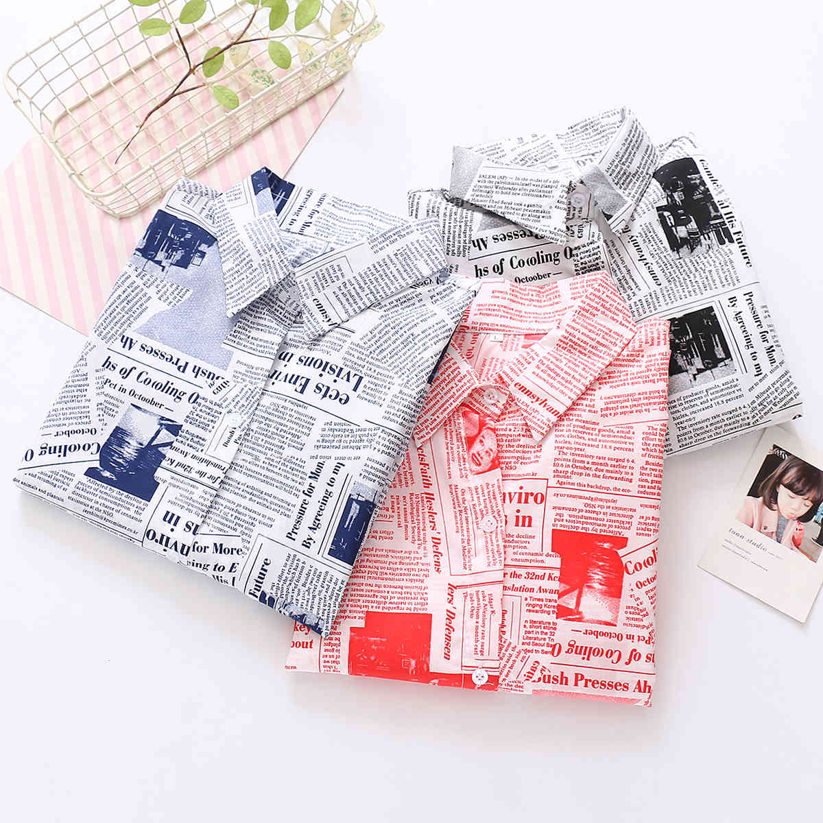 Blusas Mujer De Moda Long Sleeve White Shirts spaper Printed Loose Irregular Women Blouse Casual Fashion Tide 684H 210420