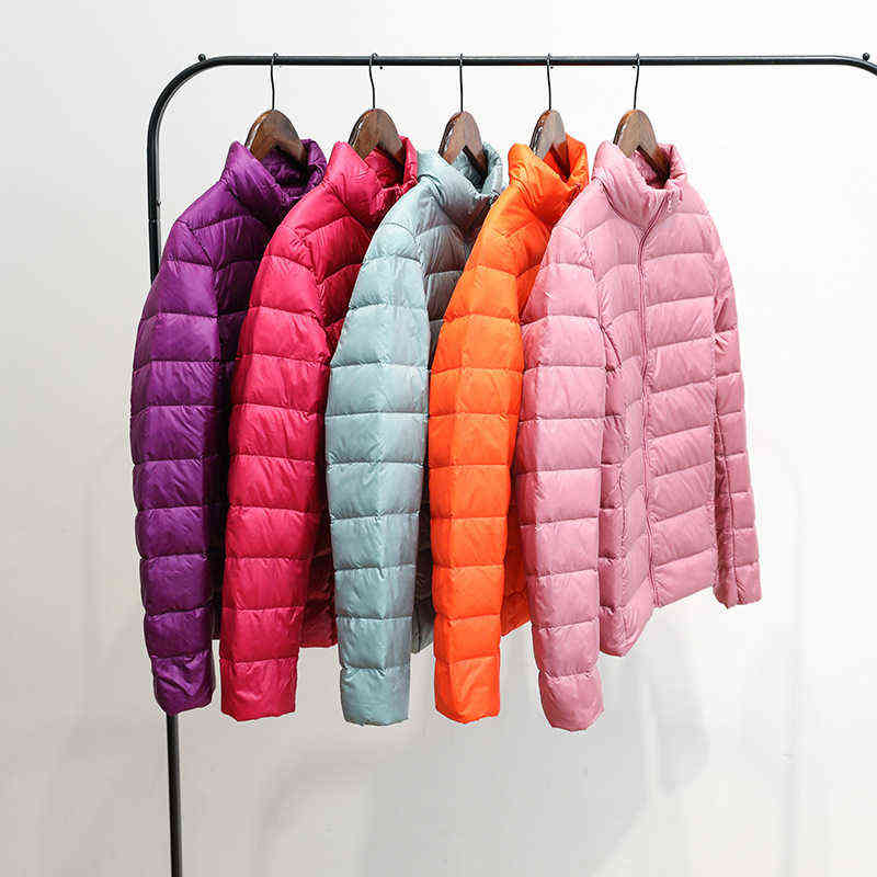 Ultra-Light Duck Down Jacket Women Warm Quilted Parkas Winter s Hooded Coats Autumn Outwear Overcoat Plus Size 211126