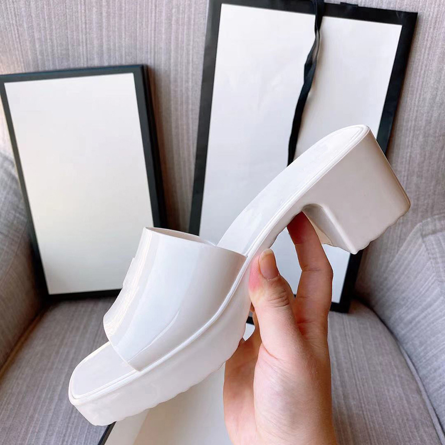 woman slipper fashion lady Sandals Beach Thick bottom Sell Well slippers platform Alphabet Rubber High heel slides 05, Box
woman slipper fashion lady Sandals Beach Thick bottom Sell Well slippers platform Alphabet Rubber High heel slides 05, Box