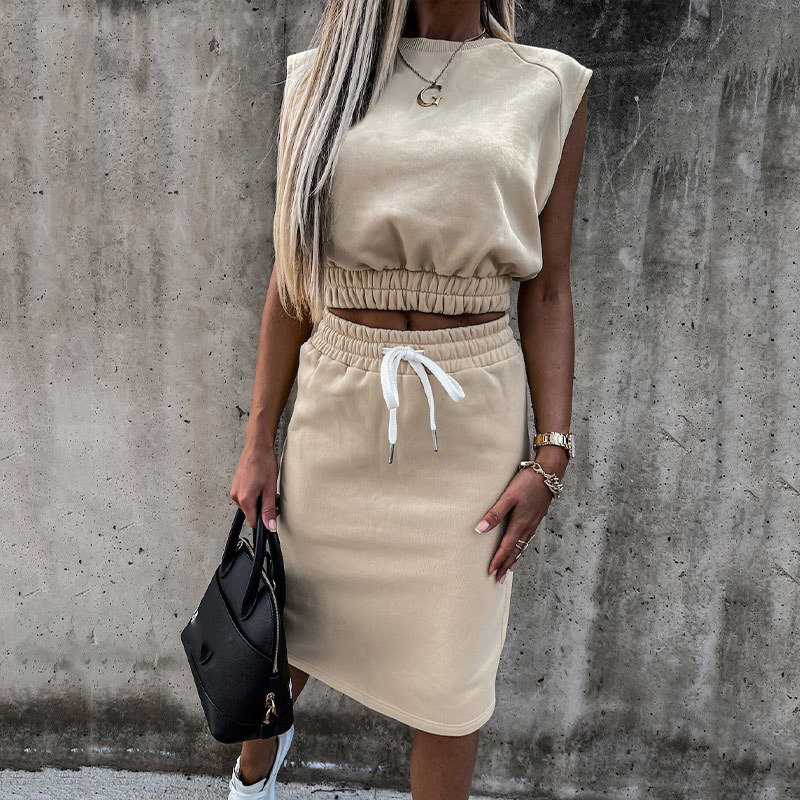 Women' Summer Suits With Skirt Ladies Sweatshirt Short Crop Tops High-waisted Skirts Sets Casual Female Two Piece Set 210524, Black
Women' Summer Suits With Skirt Ladies Sweatshirt Short Crop Tops High-waisted Skirts Sets Casual Female Two Piece Set 210524, Black