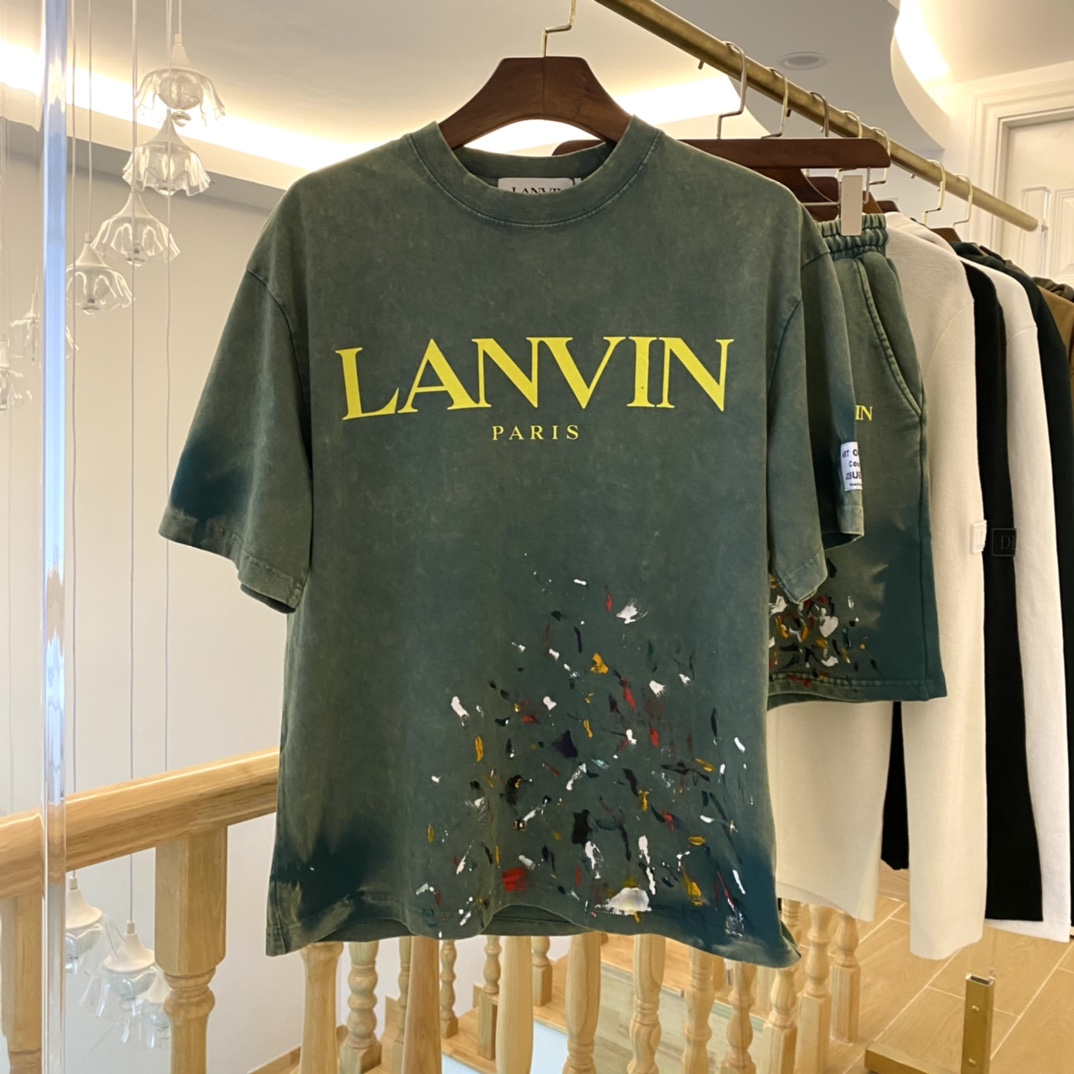 2021 Summer new fashion mens designer luxury green t shirts ~ US SIZE tshirts ~ tops mens new designer short sleeve t shirts
2021 Summer new fashion mens designer luxury green t shirts ~ US SIZE tshirts ~ tops mens new designer short sleeve t shirts