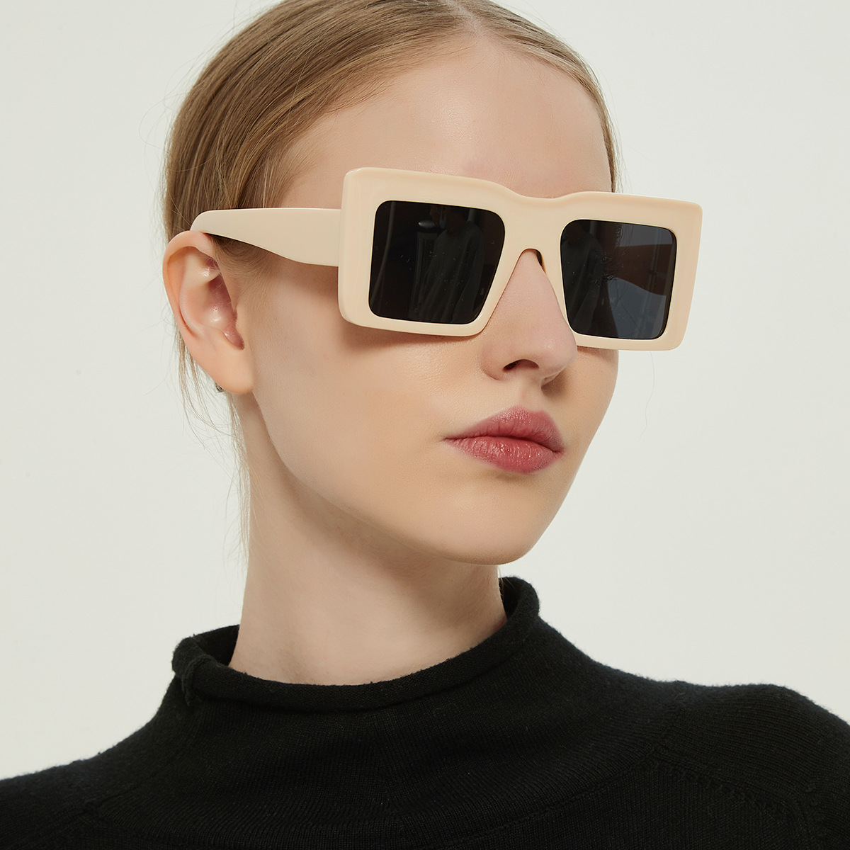 Square Sunglasses Oversized Fashion Mirror Black Sun Glasses Big Street Outdoor Shades UV Protection Casual Eyewear
Square Sunglasses Oversized Fashion Mirror Black Sun Glasses Big Street Outdoor Shades UV Protection Casual Eyewear