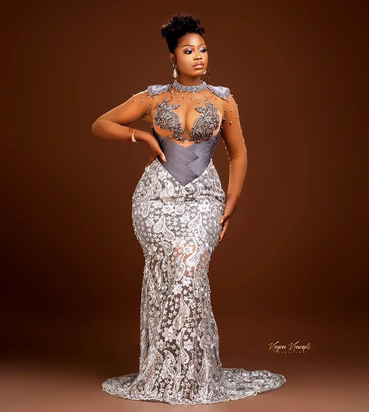 2022 Plus Size Arabic Aso Ebi Silver Mermaid Sexy Prom Dresses Beaded Crystals Evening Formal Party Second Reception Birthday Engagement Gowns Dress Z