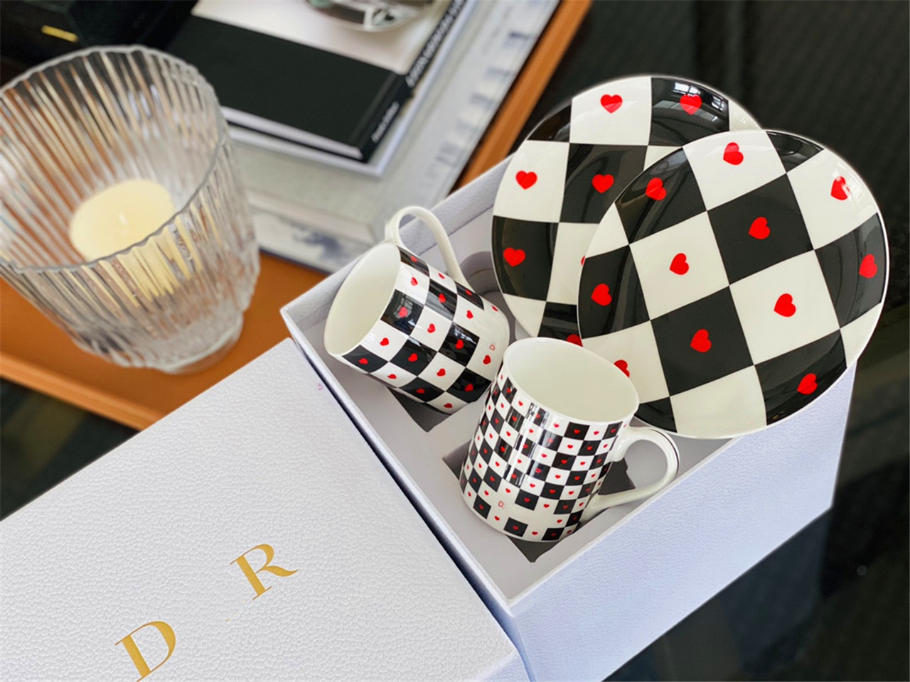 DI0R Love Black White Checkerboard Mug Dessert Plate water bottle Sakura Starbucks cherry blossom series pink Ceramic 355ml
DI0R Love Black White Checkerboard Mug Dessert Plate water bottle Sakura Starbucks cherry blossom series pink Ceramic 355ml