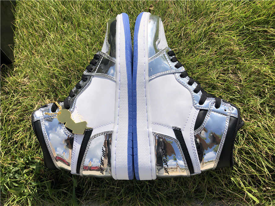 Genuine Jumpman 1 Men's High Top Basketball Shoes Silver Reflective Sports Shoelaces Shoebox Full Size Shipment 40.5--47.5, #1
Genuine Jumpman 1 Men's High Top Basketball Shoes Silver Reflective Sports Shoelaces Shoebox Full Size Shipment 40.5--47.5, #1