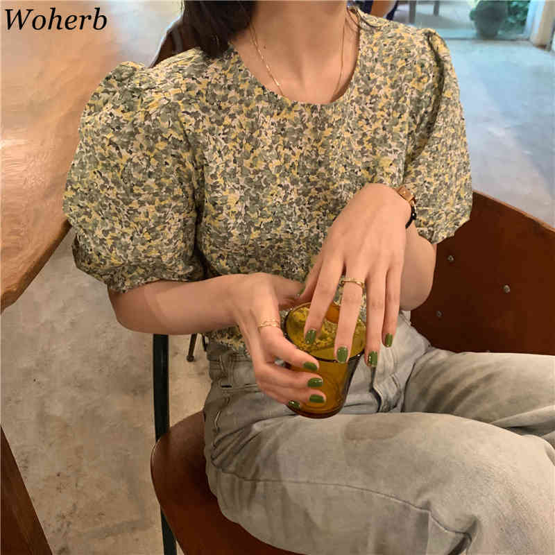 Women Blouse Vintage O Neck Floral Lantern Puff Sleeve Shirt Female Summer Blusas Loose Temperament Korean Chic Tops 210519