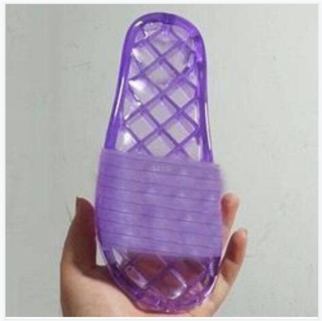 2021Designer Beach slippers Summer purple color men women Cartoon Big Head slid slips Glue surface transparent crystal sandals PVC luxury Ba, Black
2021Designer Beach slippers Summer purple color men women Cartoon Big Head slid slips Glue surface transparent crystal sandals PVC luxury Ba, Black