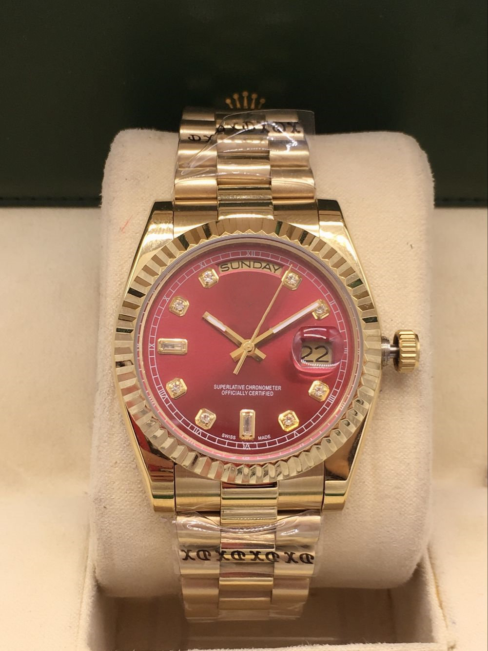 19 colours 41mm36mm28mm the most classic automatic mechanical man watch stainless steel tape double date high end and luxury fashion, Slivery;brown
19 colours 41mm36mm28mm the most classic automatic mechanical man watch stainless steel tape double date high end and luxury fashion, Slivery;brown