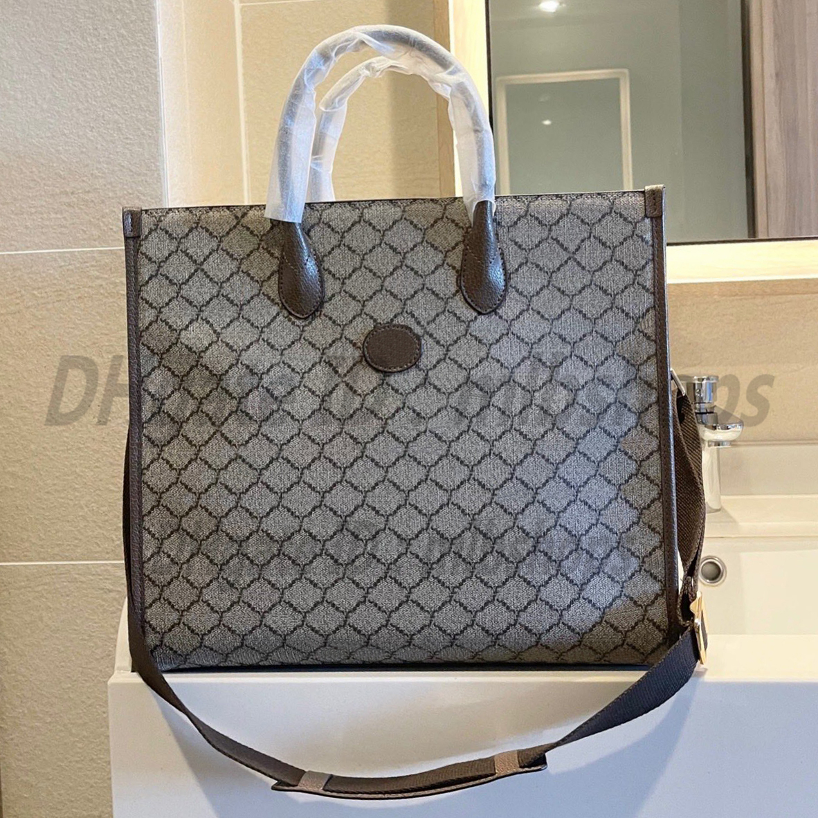 Top quality Shoulder Bags G Luxurys designers Fashion womens Handbags wallet big shopping Printed tote Bag Clutch Totes CrossBody 2022 Handbag lady purses, No bags
Top quality Shoulder Bags G Luxurys designers Fashion womens Handbags wallet big shopping Printed tote Bag Clutch Totes CrossBody 2022 Handbag lady purses, No bags