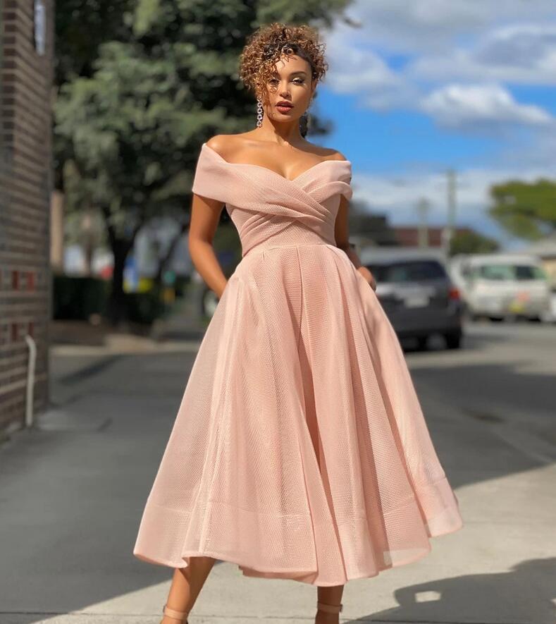 off-shoulder midi dresses white mid-calf part dress short sleeve A-line summer women skirts, Blue
off-shoulder midi dresses white mid-calf part dress short sleeve A-line summer women skirts, Blue
