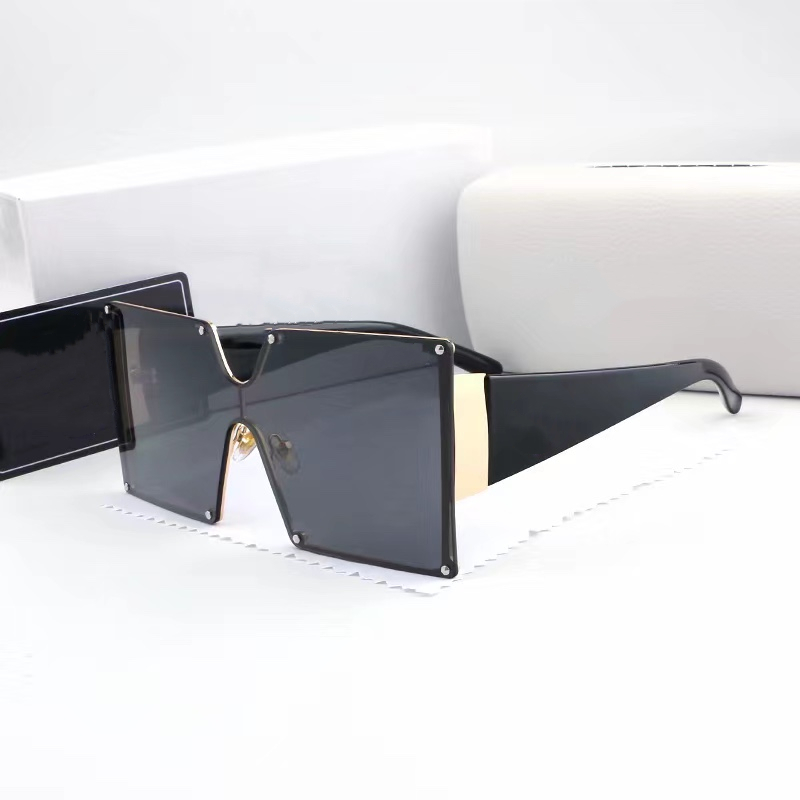Sunglasses Women Oversized Big Large High Quality Metal Hinge Sunglass Men Glasses Womens Sun glass UV400 lens Unisex
Sunglasses Women Oversized Big Large High Quality Metal Hinge Sunglass Men Glasses Womens Sun glass UV400 lens Unisex