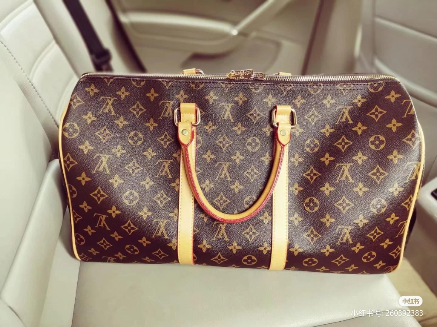 lv LOUIS Bags Mens Handbags BAG VITTON Capacity Luggage Bag designer luxury DuffleBag for men Shoulder Bags Travel BAG
lv LOUIS Bags Mens Handbags BAG VITTON Capacity Luggage Bag designer luxury DuffleBag for men Shoulder Bags Travel BAG