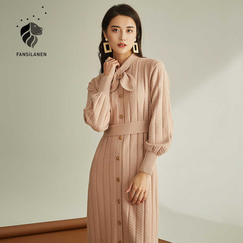 FANSILANEN Elegant pink knitted sweater dress Women lantern sleeve long vintage Autumn winter bow bandage office 210607
FANSILANEN Elegant pink knitted sweater dress Women lantern sleeve long vintage Autumn winter bow bandage office 210607