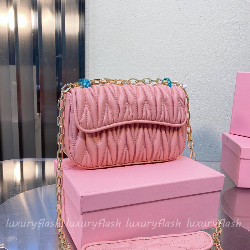 Sweet Ladies Pink Crossbody Messenger Bags Winter Shoulder Bag Luxurys High-end Leather Handbag All-match Folds Cross Body with Letters
Sweet Ladies Pink Crossbody Messenger Bags Winter Shoulder Bag Luxurys High-end Leather Handbag All-match Folds Cross Body with Letters