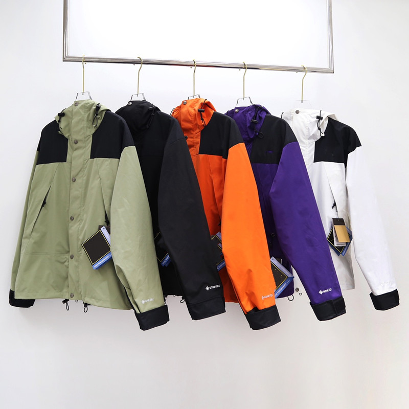 2021 spring autumn jacket men's and women's windproof embroidery hooded high-neck mountaineering sportswear, Customize
2021 spring autumn jacket men's and women's windproof embroidery hooded high-neck mountaineering sportswear, Customize
