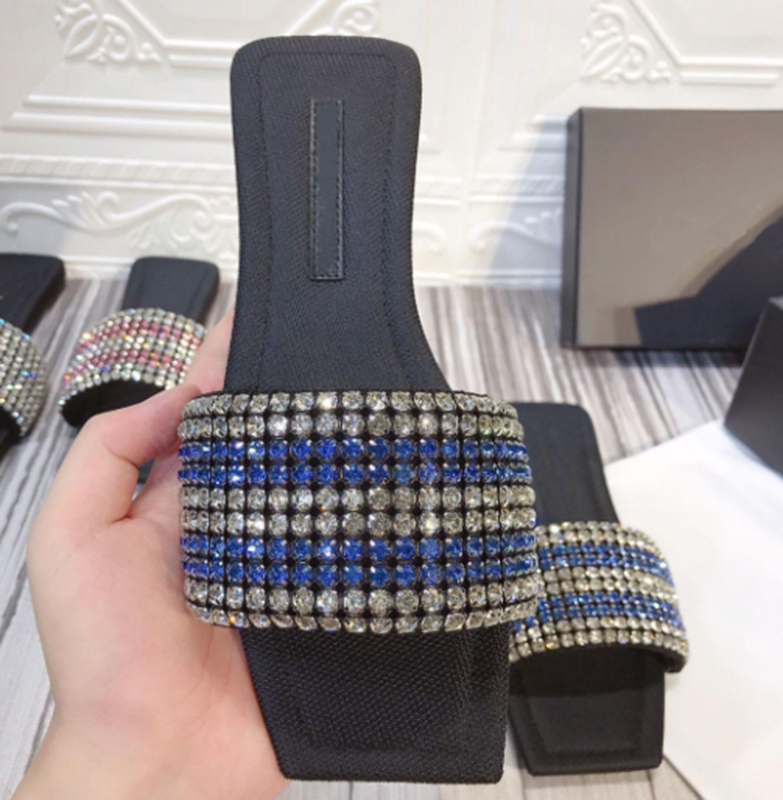 Designer Slippers ANYA Crystal Soft Shoe Square Toe Top Quality Simple Sandal Comfortable Fashionable Women's Luxury Sandals, Style 1
Designer Slippers ANYA Crystal Soft Shoe Square Toe Top Quality Simple Sandal Comfortable Fashionable Women's Luxury Sandals, Style 1