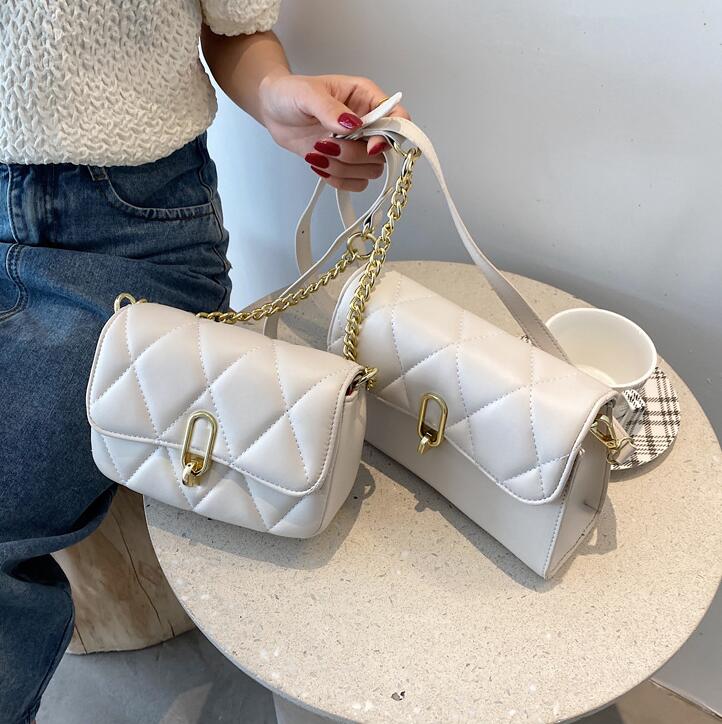 Factory wholesale women handbag Joker solid color womens chain bag street trend two-piece plaid shoulder bags elegant atmospheric leather messenger handbags
Factory wholesale women handbag Joker solid color womens chain bag street trend two-piece plaid shoulder bags elegant atmospheric leather messenger handbags