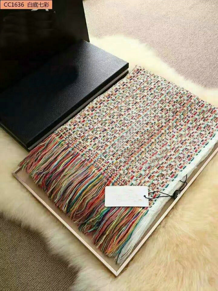 New Women Imitation Cashmere Scarf Autumn Winter Fashion Printing Thick Warm Scarf Shawl Retro Letter Short Tassel Design Scarf echarpe de femme
New Women Imitation Cashmere Scarf Autumn Winter Fashion Printing Thick Warm Scarf Shawl Retro Letter Short Tassel Design Scarf echarpe de femme