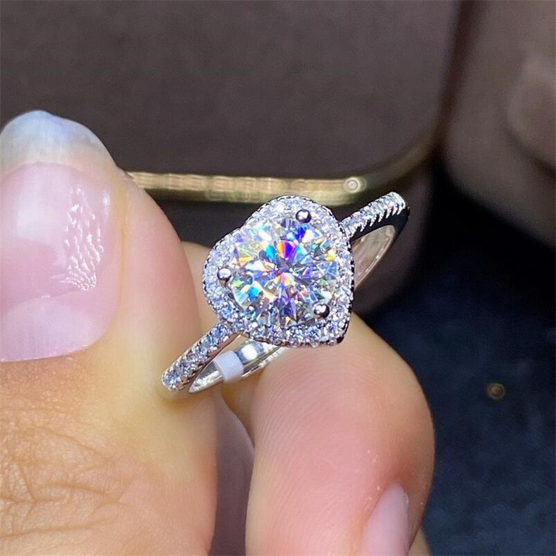 Sweet Sterg Sier Heart Topaz Eternity Ring: Simple Wedding Band Jewelry Gift