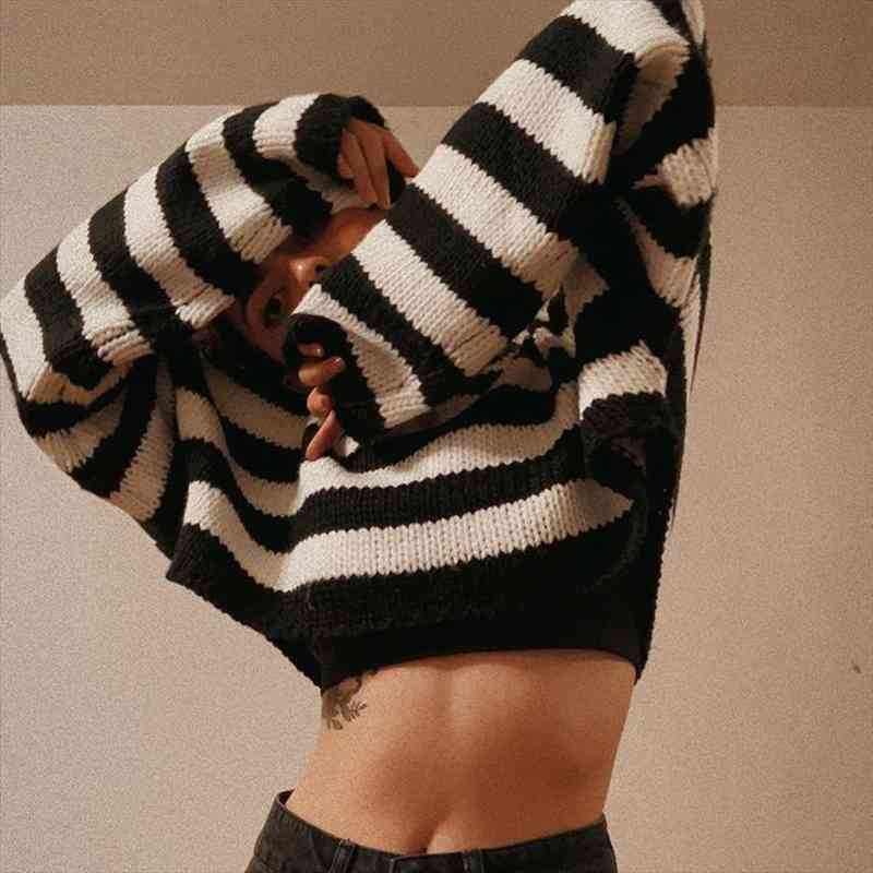goth dark vintage striped gothic sweaters punk style oversize long sleeve o-neck women pullovers fashion autumn streetwear, White;black
goth dark vintage striped gothic sweaters punk style oversize long sleeve o-neck women pullovers fashion autumn streetwear, White;black