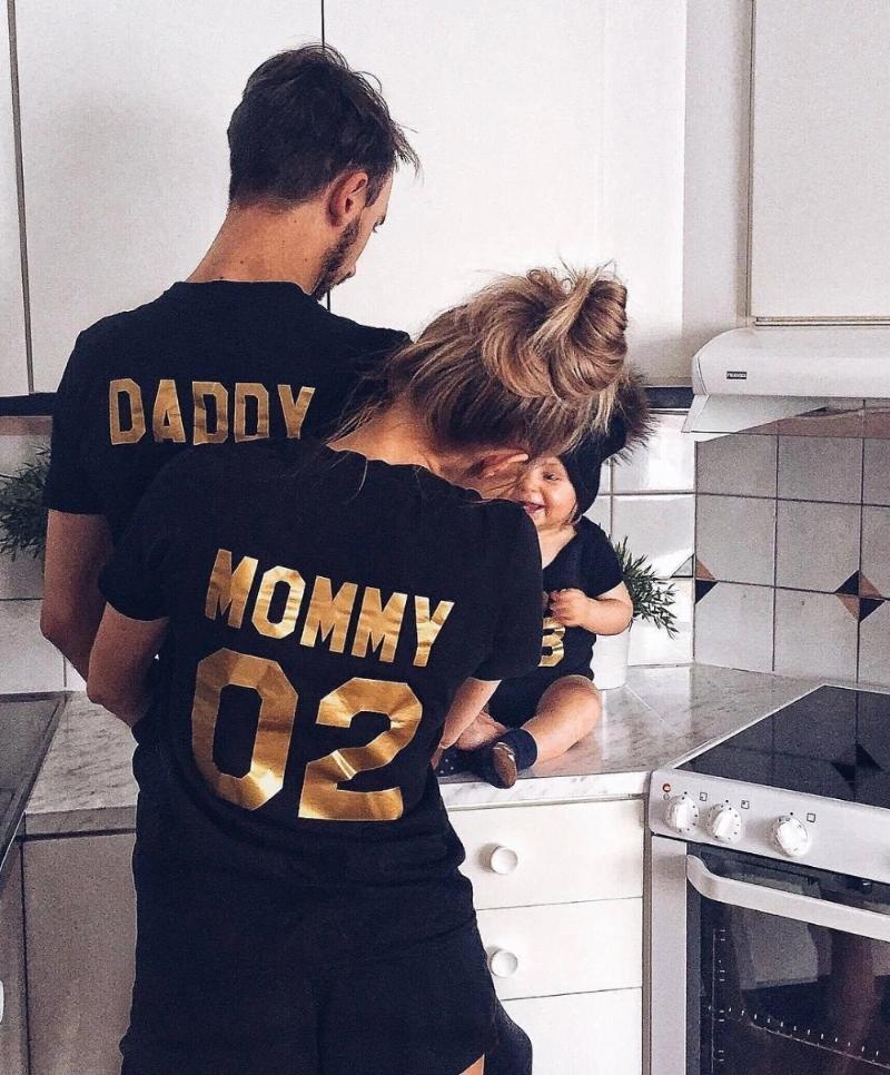Men' T-Shirts Family Matching Clothes Look T-shirt DADDY MOMMY KID BABY Funny Letter Print Number Tops Tees Summer, Kid 03
Men' T-Shirts Family Matching Clothes Look T-shirt DADDY MOMMY KID BABY Funny Letter Print Number Tops Tees Summer, Kid 03