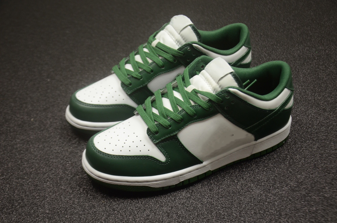 2021Release Authentic Low Pro Team Green Shoes Men Women outdoor running trainers fashion designer sneakers
2021Release Authentic Low Pro Team Green Shoes Men Women outdoor running trainers fashion designer sneakers