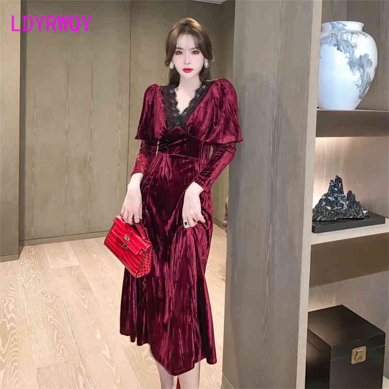 Autumn and winter women's temperament French retro gold velvet dress Office Lady Sheath Zippers 210603, Maroon
Autumn and winter women's temperament French retro gold velvet dress Office Lady Sheath Zippers 210603, Maroon