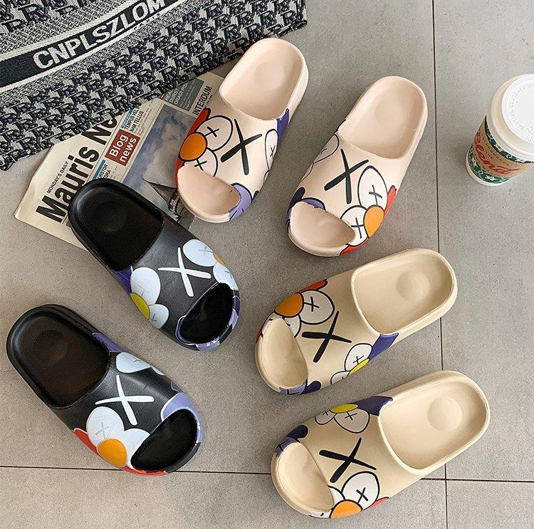 Summer Slides kaws Slippers sesame graffiti Fish Mouth Flip Flops Men Women Sandals Lightweight Bone White Eur Size 36-46, Black
Summer Slides kaws Slippers sesame graffiti Fish Mouth Flip Flops Men Women Sandals Lightweight Bone White Eur Size 36-46, Black