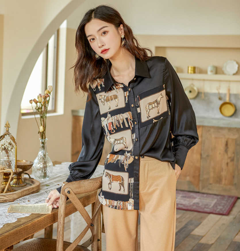 Spring and autumn women' printed loose shirt long-sleeved personality Korean version of all-match bottoming 210527
Spring and autumn women' printed loose shirt long-sleeved personality Korean version of all-match bottoming 210527