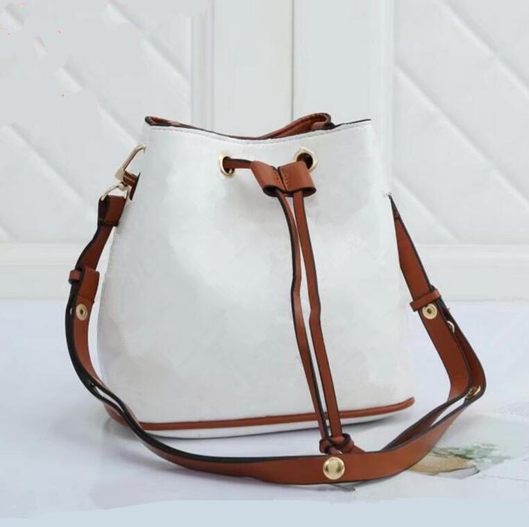 Women Bucket Shoulder Bags escale neonoe Crossbody Bag Genuine Leather Handbags Adjustable Strap New Fashion Bags perfect 260
Women Bucket Shoulder Bags escale neonoe Crossbody Bag Genuine Leather Handbags Adjustable Strap New Fashion Bags perfect 260