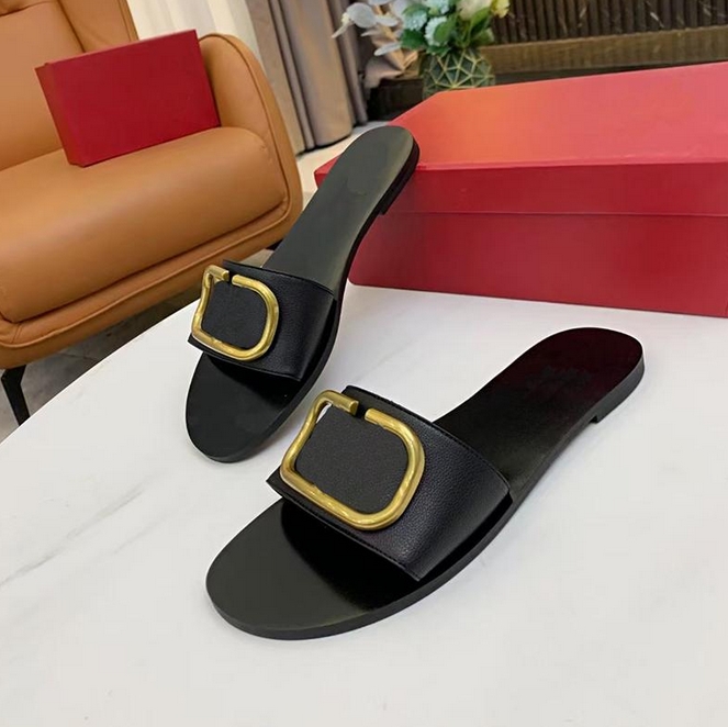 flat bottom women slipper Flip Flop Top Quality slippers Slides Metal buckle shoes luxury designer sandals Shower Room outdoor beach womens sandal, Black
flat bottom women slipper Flip Flop Top Quality slippers Slides Metal buckle shoes luxury designer sandals Shower Room outdoor beach womens sandal, Black