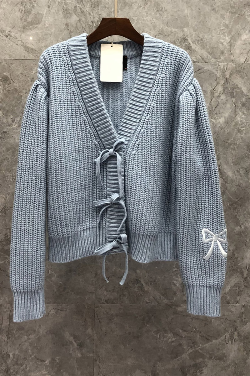 Xiaozi Western Bow Japanese Style Sweet Tie-Neck Knitwear Womens Autumn European Goods New All-Match Cardigan 9U, Light blue
Xiaozi Western Bow Japanese Style Sweet Tie-Neck Knitwear Womens Autumn European Goods New All-Match Cardigan 9U, Light blue
