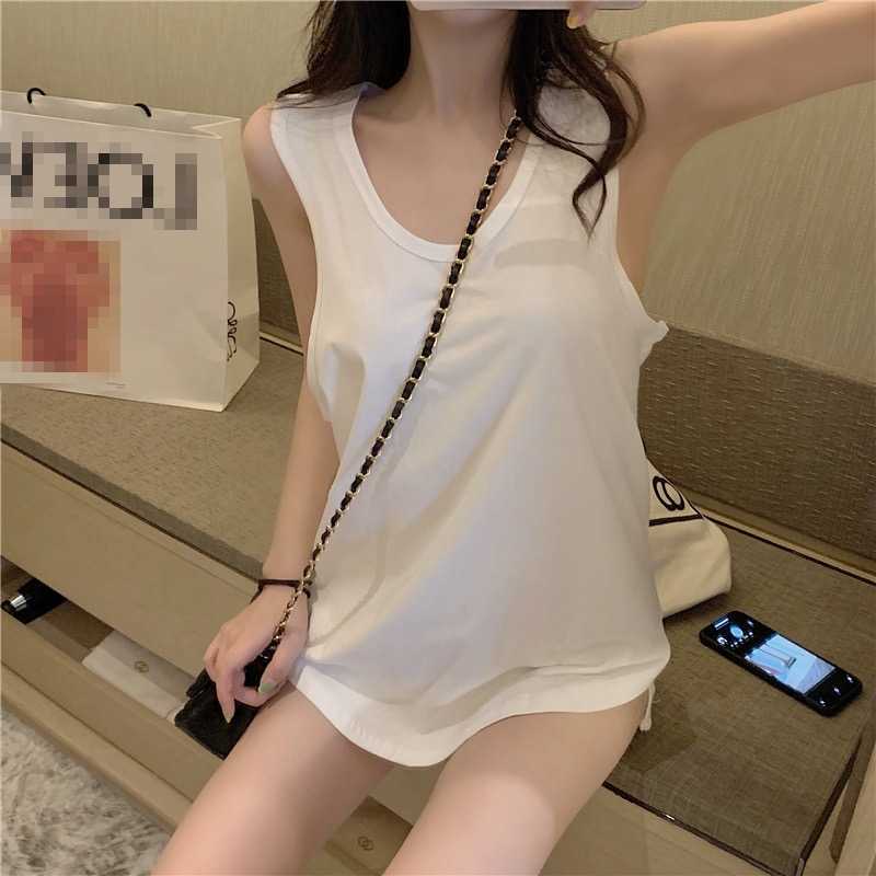 Europe and the United States loose sleeveless camisole female casual sports top summer thin street women's clothing 210604, Dark grey
Europe and the United States loose sleeveless camisole female casual sports top summer thin street women's clothing 210604, Dark grey