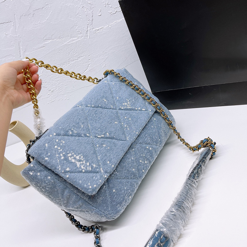 2021 Autumn Winter Women Classic Sequin Beads Shiny Bag 19 Series Luxury Designers Pochette Large Capacity Cross Body Shoulder Jumbo/Medium Handbags 30C/25C, 25cm red
2021 Autumn Winter Women Classic Sequin Beads Shiny Bag 19 Series Luxury Designers Pochette Large Capacity Cross Body Shoulder Jumbo/Medium Handbags 30C/25C, 25cm red