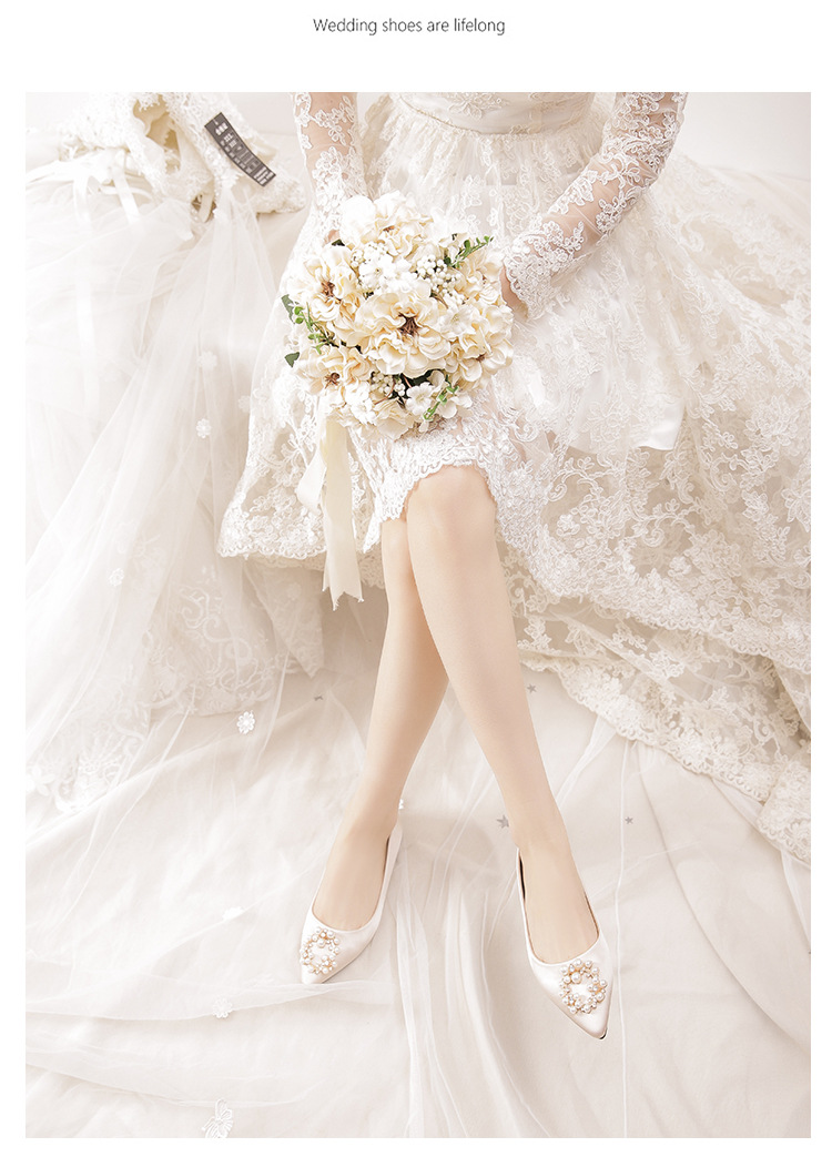 Champagne Satin Pointed Flat Women Shoes Pearls Circle Buckle Diamond Sexy Wedding Bridal Bradesmaid Prom for Lady Shoes