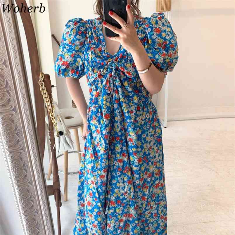 Summer Floral Printed Women Long Dress Short Sleeve V-neck Elegant Dresses Korean Chic Robe Vintage Fashion Vestidos 210519, Blue
Summer Floral Printed Women Long Dress Short Sleeve V-neck Elegant Dresses Korean Chic Robe Vintage Fashion Vestidos 210519, Blue