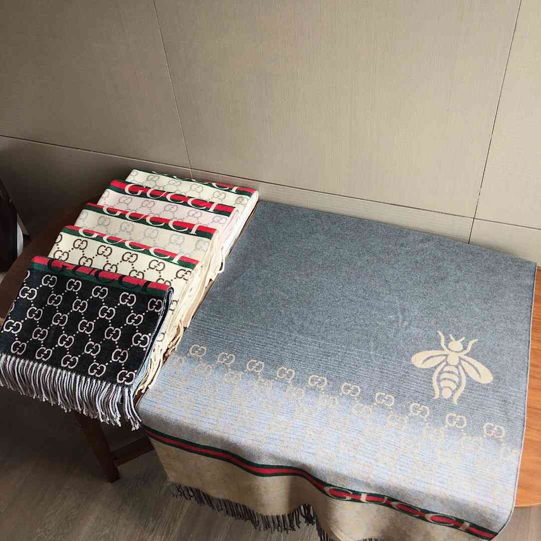 70% Off Outlet Store Design Double letter double-sided imitation scarf autumn and winter female cashmere long warm Bib big bee shawl
70% Off Outlet Store Design Double letter double-sided imitation scarf autumn and winter female cashmere long warm Bib big bee shawl