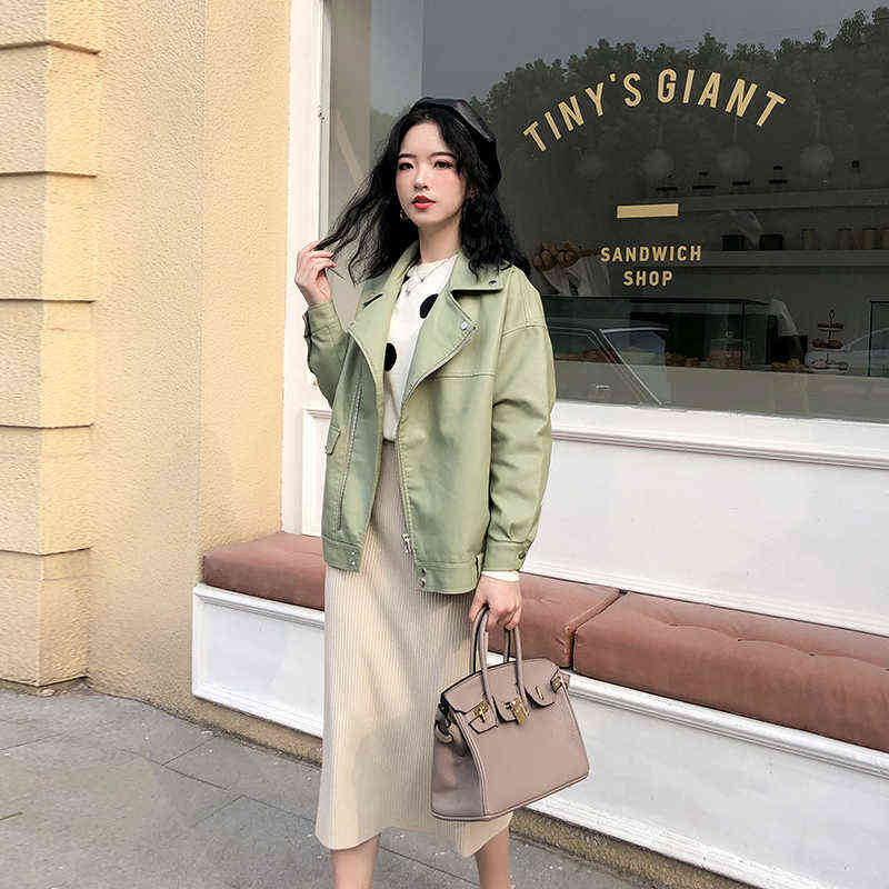 Fitaylor Autumn Faux Soft Leather Pu Jacket Women Loose Punk Coat Female Turndown Collar Moto Biker Rivet Zipper Street Overcoat 211130