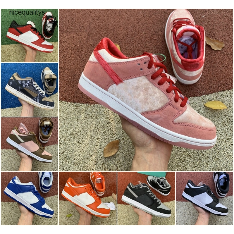 Dunks Low StrangeLove x Travis Chicago Mens Running Shoes Chunky Dunky University Red Sneakers SB Dunk Triple Black White Kentucky Varsity
Dunks Low StrangeLove x Travis Chicago Mens Running Shoes Chunky Dunky University Red Sneakers SB Dunk Triple Black White Kentucky Varsity
