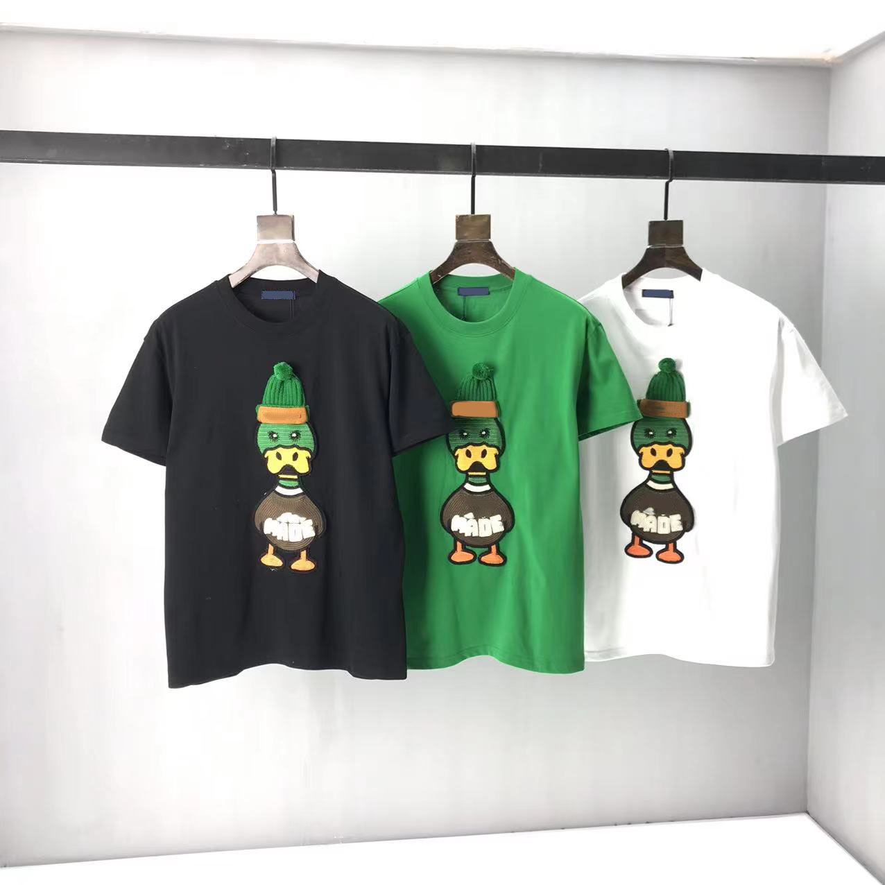 2021ss spring and summer new high grade cotton printing short sleeve round neck panel T-Shirt Size: m-l-xl-xxl-xxxl Color: black white m23x3s
2021ss spring and summer new high grade cotton printing short sleeve round neck panel T-Shirt Size: m-l-xl-xxl-xxxl Color: black white m23x3s