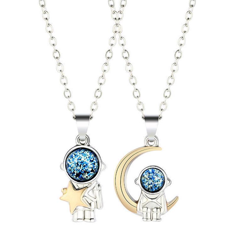 Pendant Necklaces 2021 Astronaut Couple Necklace Student Gift Simple Clavicle Chain Niche Fashion Jewelry For Women And Men Unisex Collar
Pendant Necklaces 2021 Astronaut Couple Necklace Student Gift Simple Clavicle Chain Niche Fashion Jewelry For Women And Men Unisex Collar